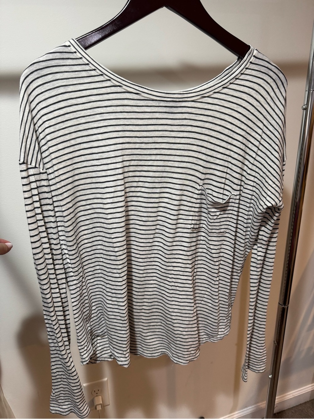 Vince White and Black Striped Long-Sleeve Tee